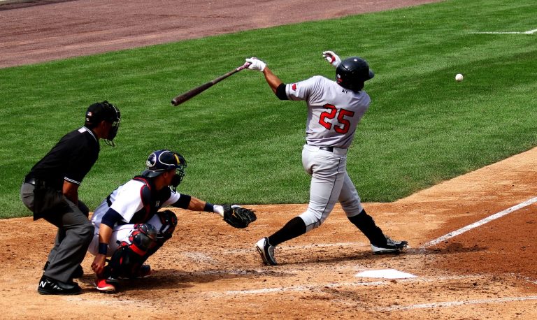 Baseball Uniform Buying Guide for Clubs & Leagues: Jerseys, Pants and Full Sets