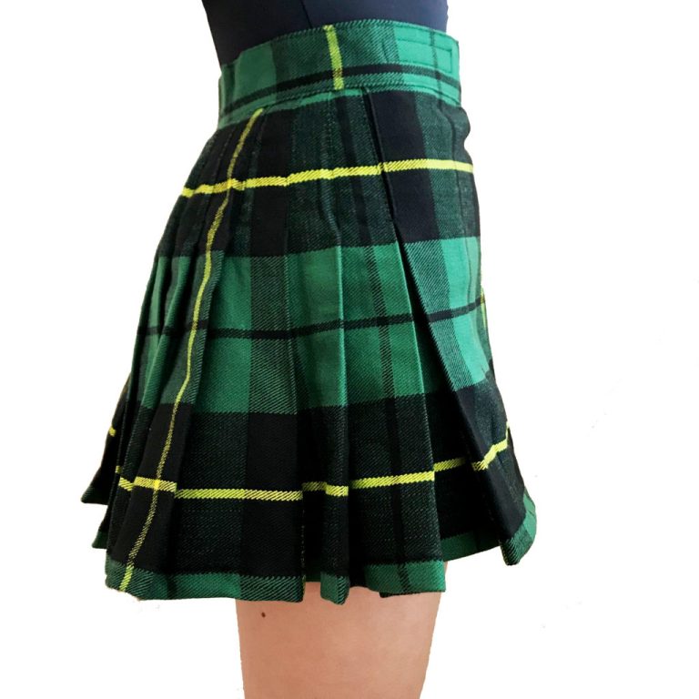Wholesale Kilts Manufacturer — Traditional & Utility Kilts in Bulk